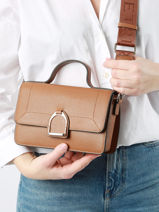 Sac Bandoulire S Altesse Cuir Etrier Beige altesse EALT048S-vue-porte